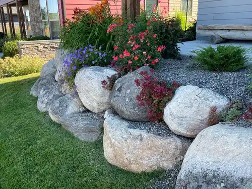 landscaping services Glenwood City